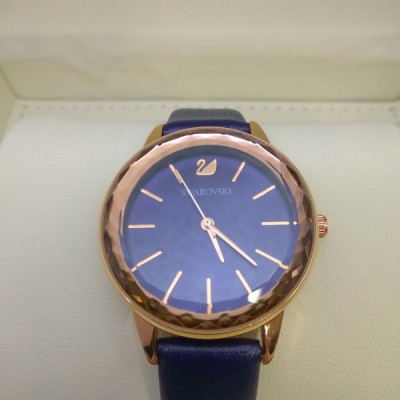 Swarovski (EL1599-4)