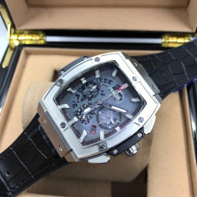 Hublot (EL10367)