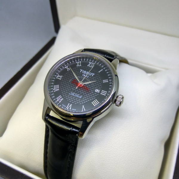 Tissot (EL8370)