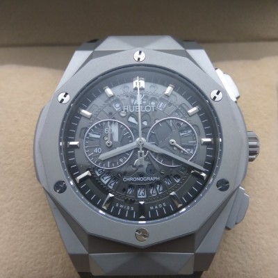 Hublot (EL7155-1)