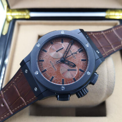 Hublot (EL10345)