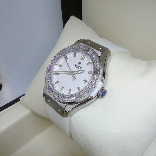 Hublot (EL1236-9)