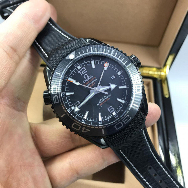 Omega (EL10546)