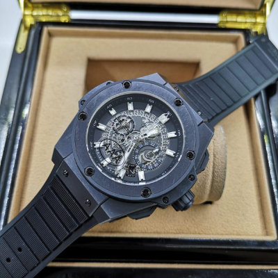 Hublot (EL10389)